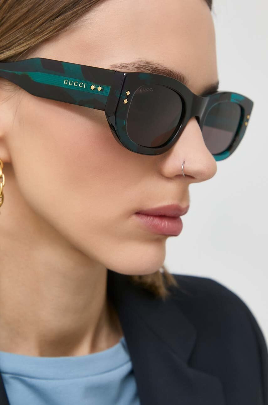 Gucci Слънчеви очила GG1215S в черно - Pepit.bg