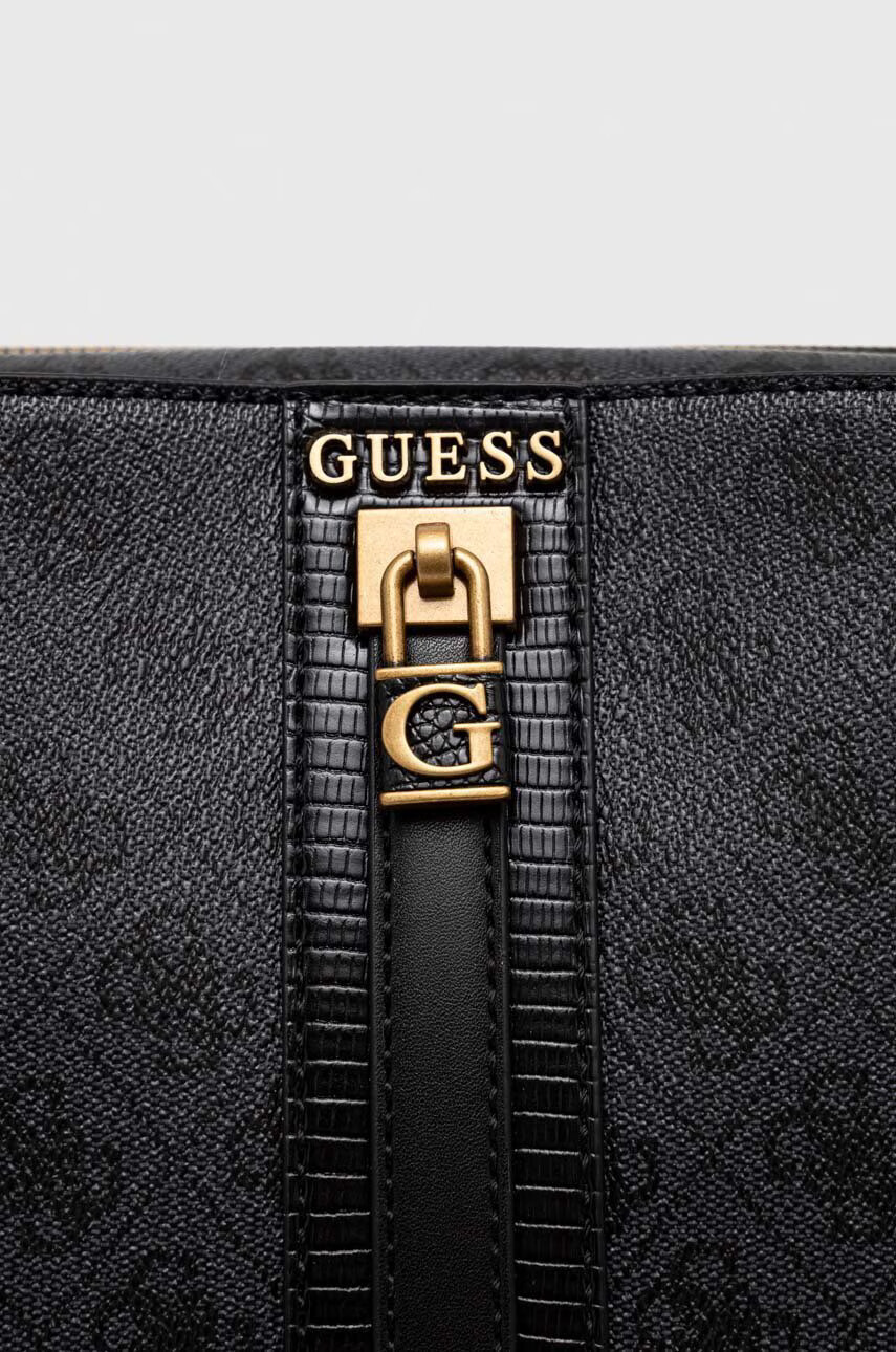 Guess Чанта в черно - Pepit.bg