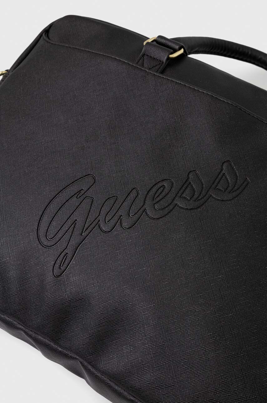 Guess Чанта 16" в черно - Pepit.bg