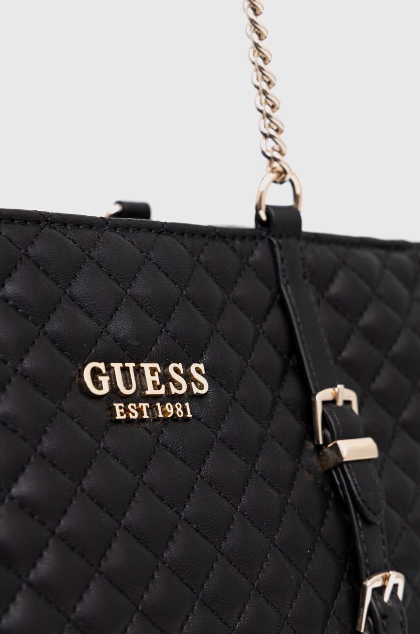 Guess Чанта в черно - Pepit.bg
