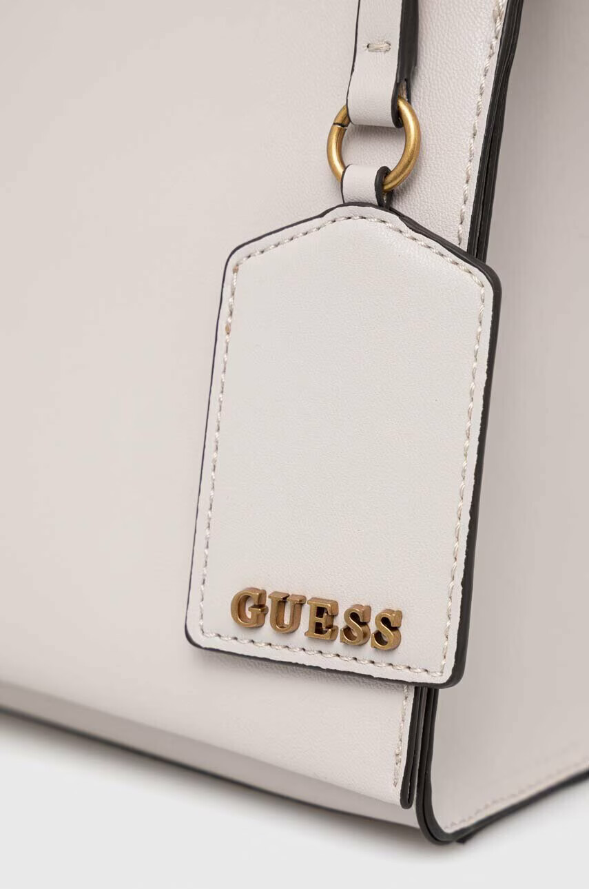 Guess Чанта в бежово - Pepit.bg