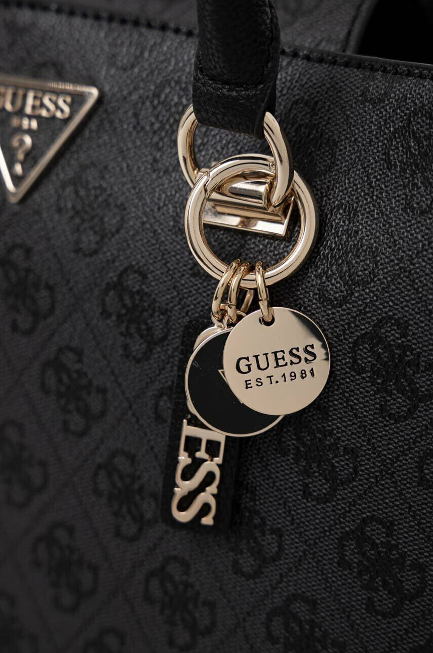Guess Чанта в черно - Pepit.bg