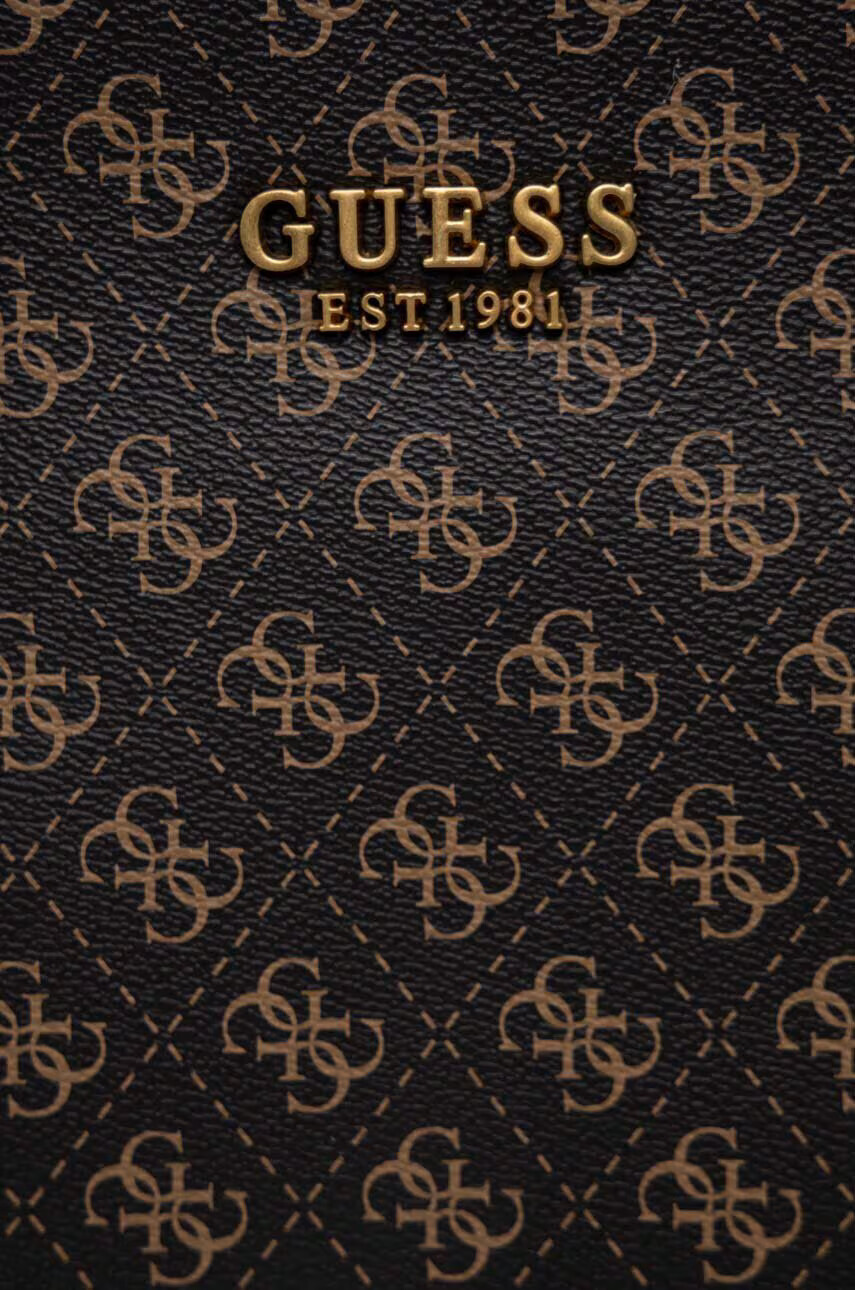 Guess Чанта в кафяво - Pepit.bg