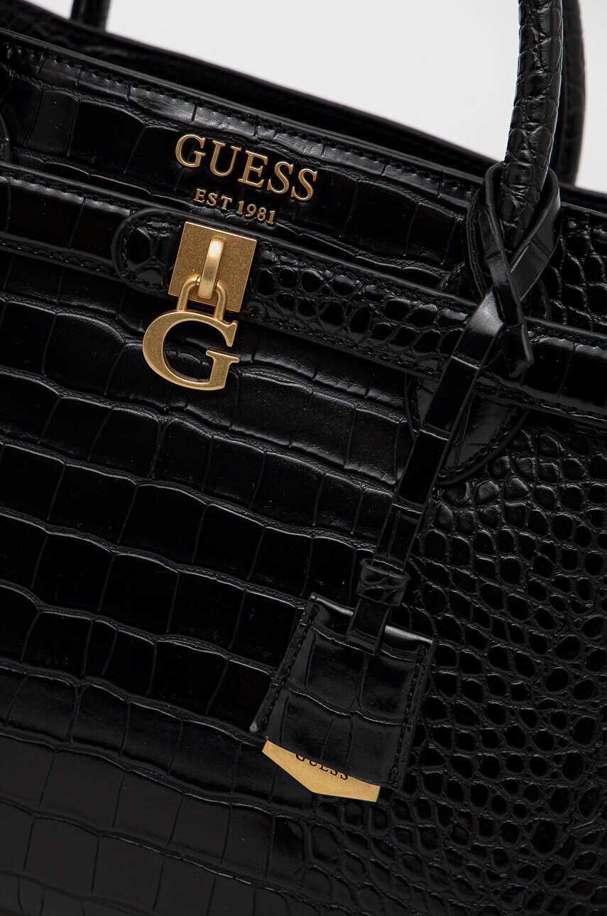 Guess Чанта в черно - Pepit.bg
