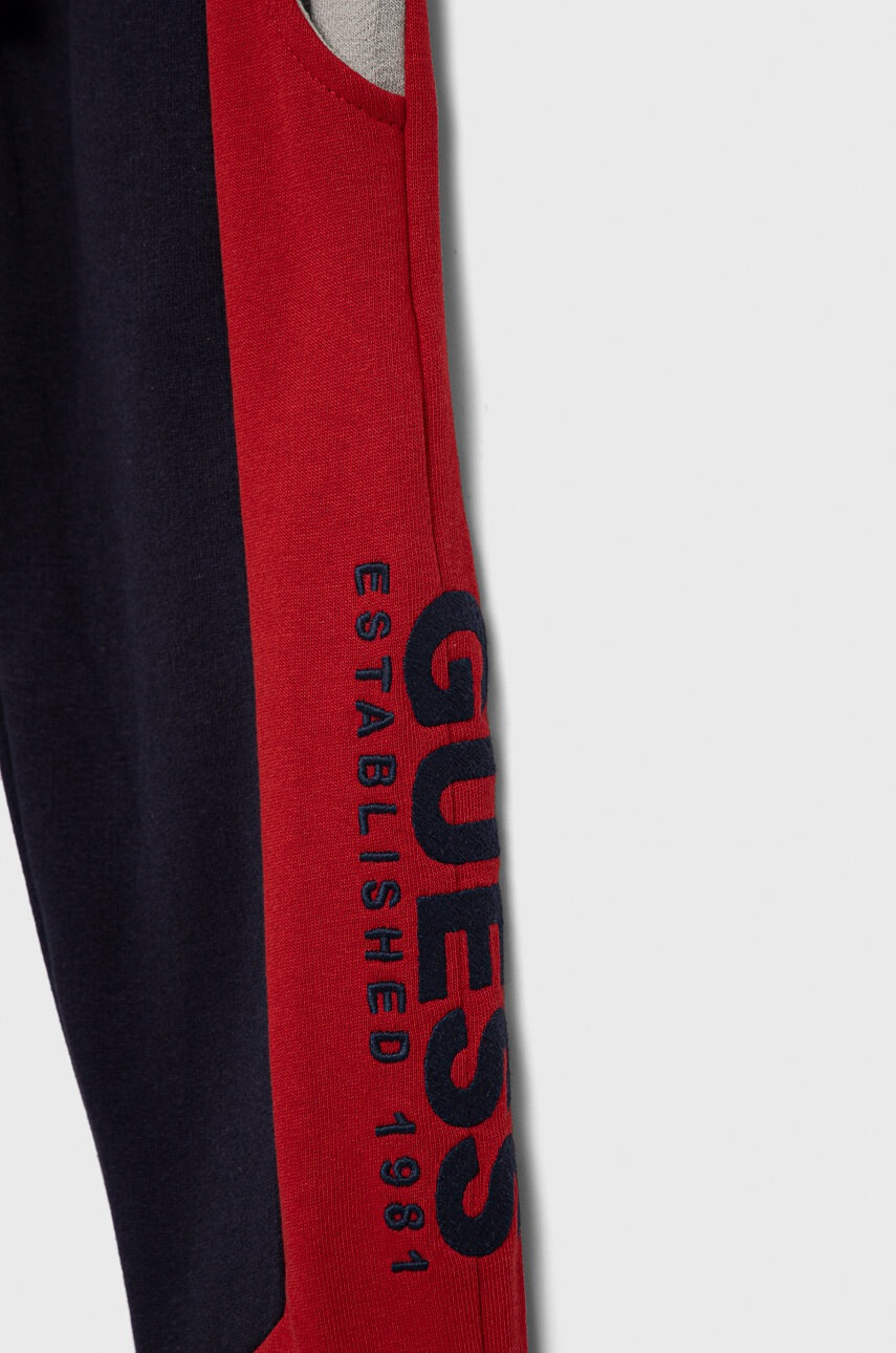Guess Детски спортен панталон - Pepit.bg