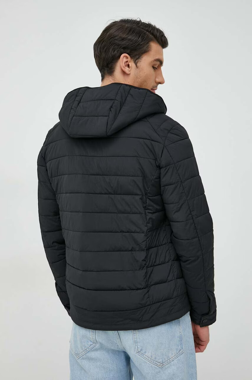 Guess Яке в черно с преходна изолация - Pepit.bg