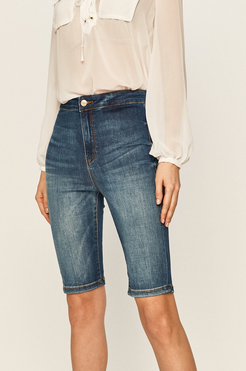 Guess Jeans Къси панталони - Pepit.bg