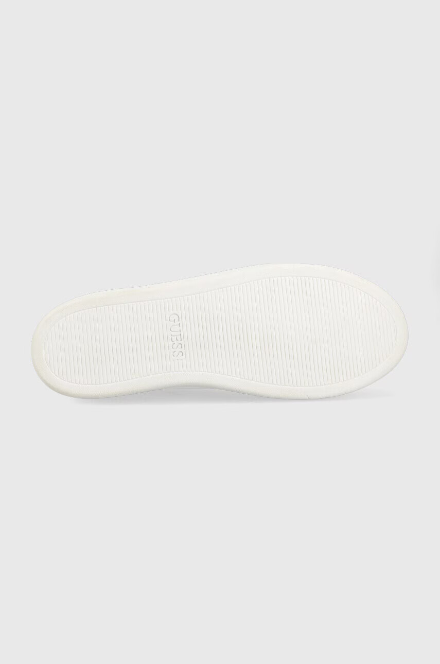 Guess Кожени маратонки Udine в бяло FM5UDI LEA12 WHITE - Pepit.bg