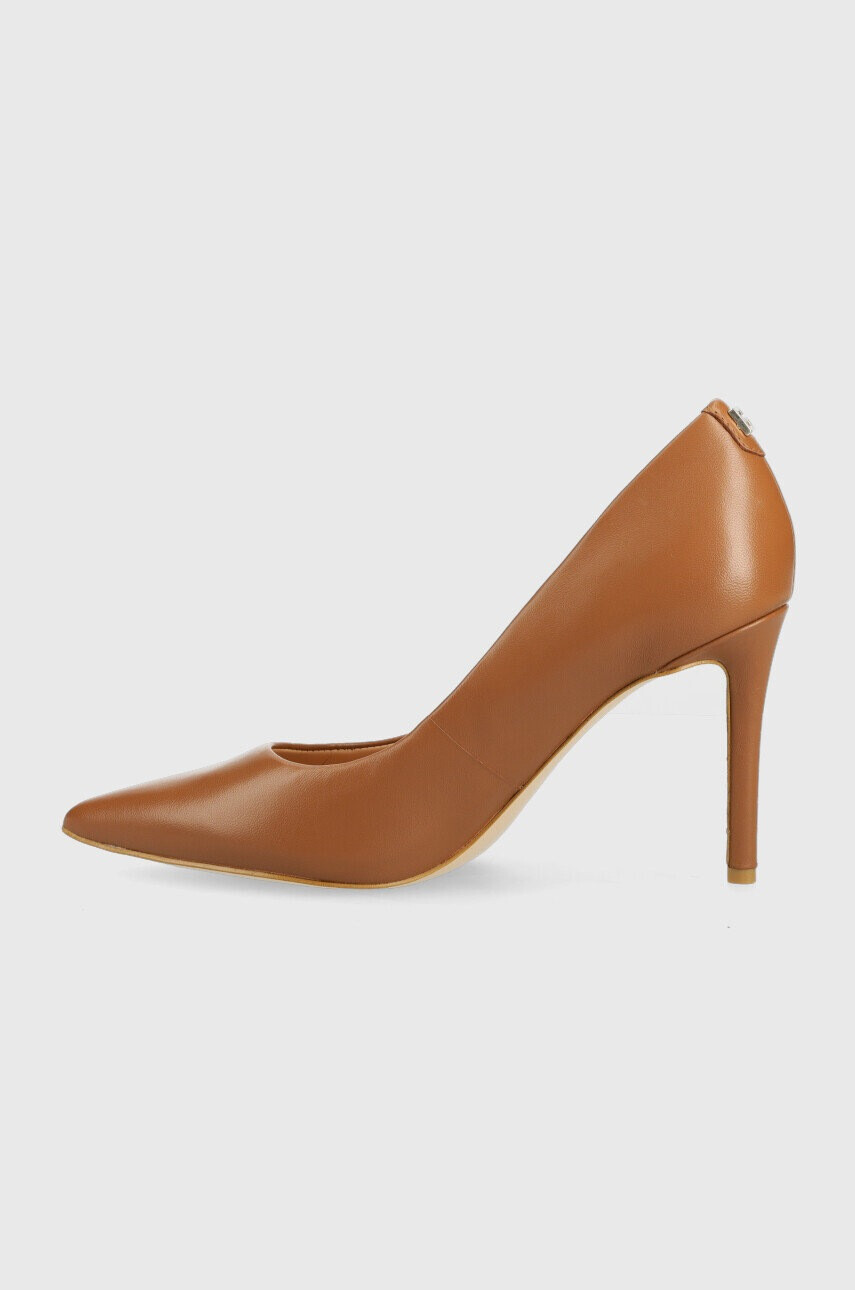 Guess Кожени обувки с висок ток - Pepit.bg