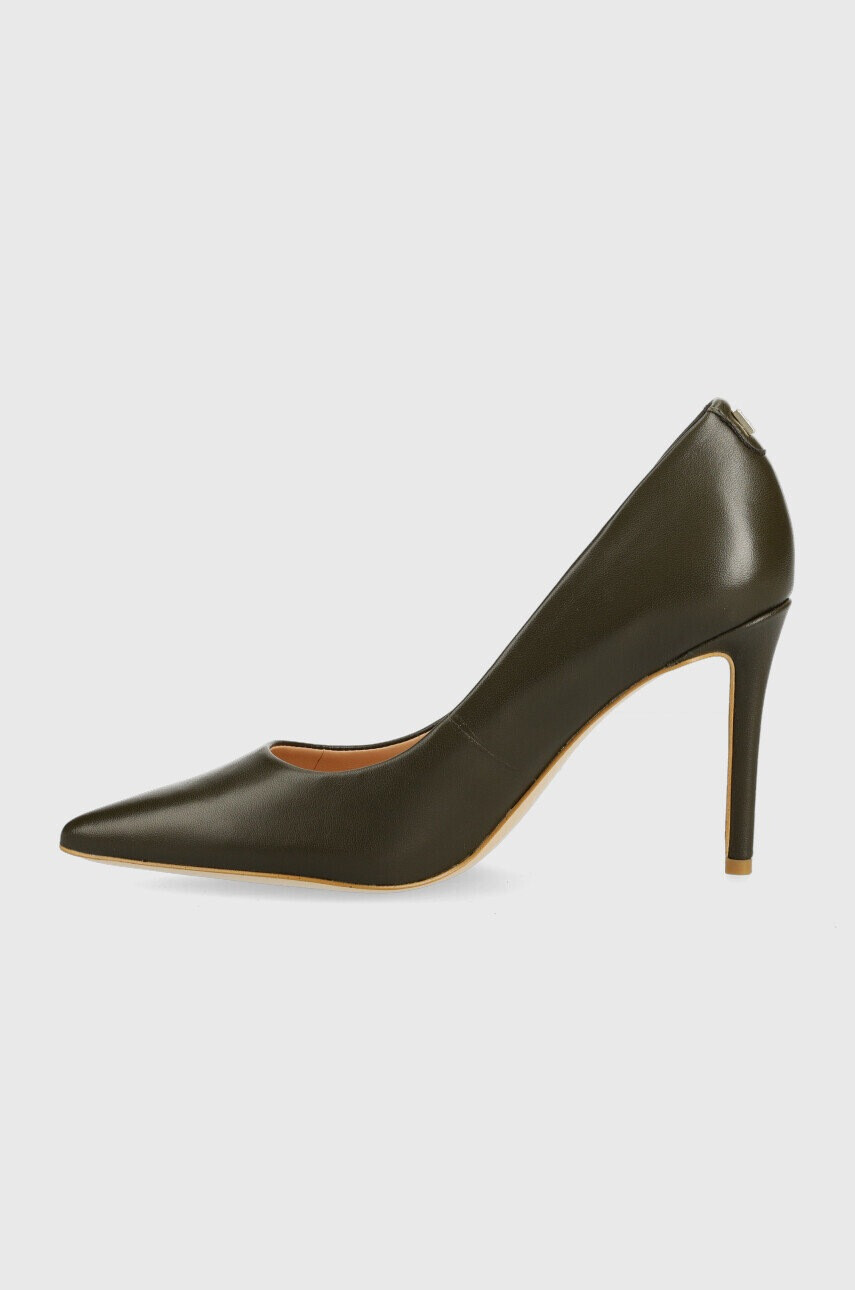 Guess Кожени обувки с висок ток - Pepit.bg