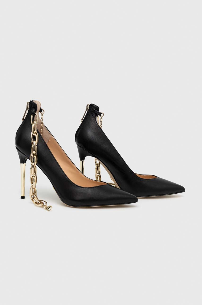 Guess Кожени обувки с висок ток Shadee в черно - Pepit.bg