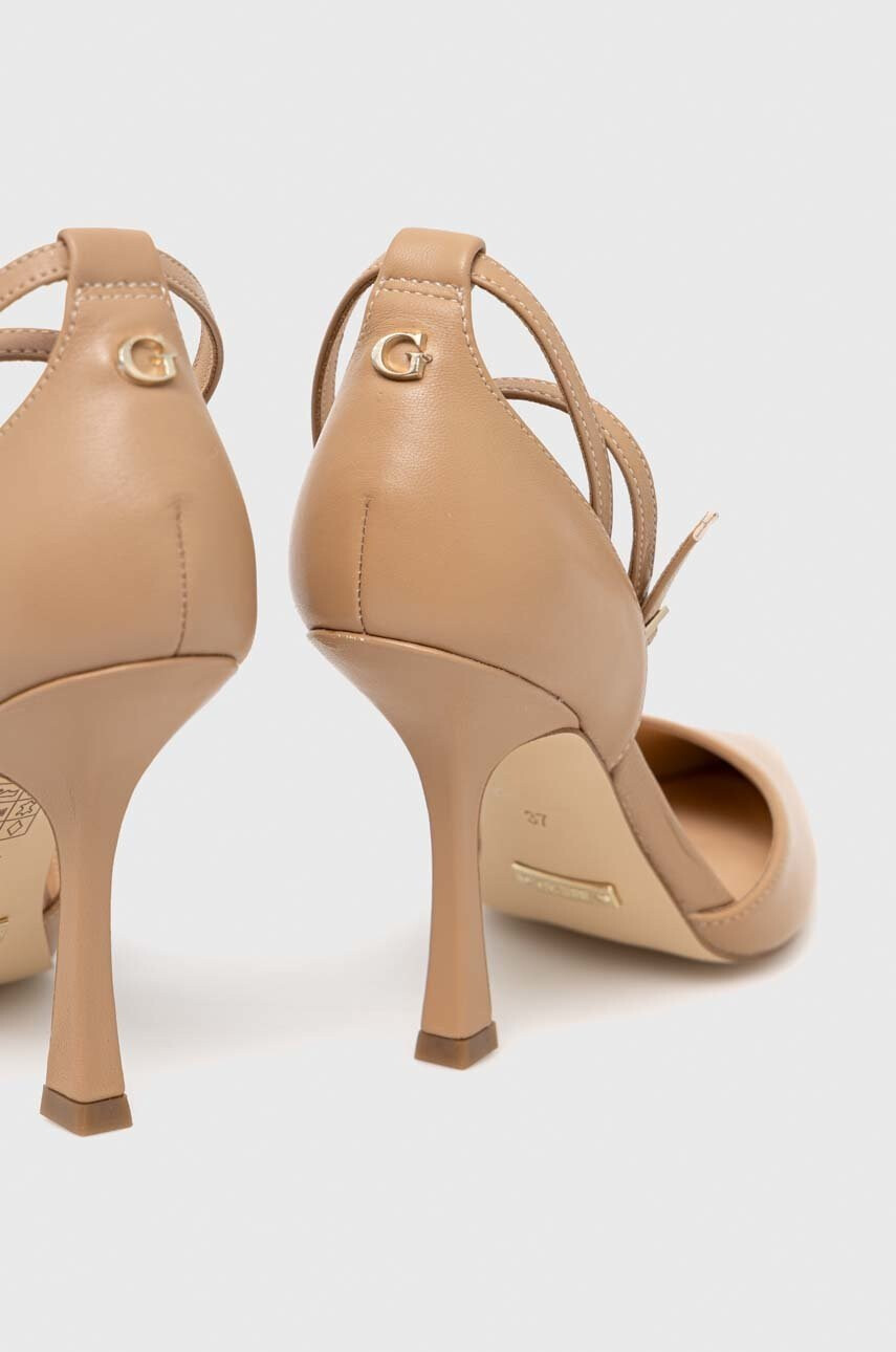 Guess Кожени обувки с висок ток sydnie в бежово - Pepit.bg