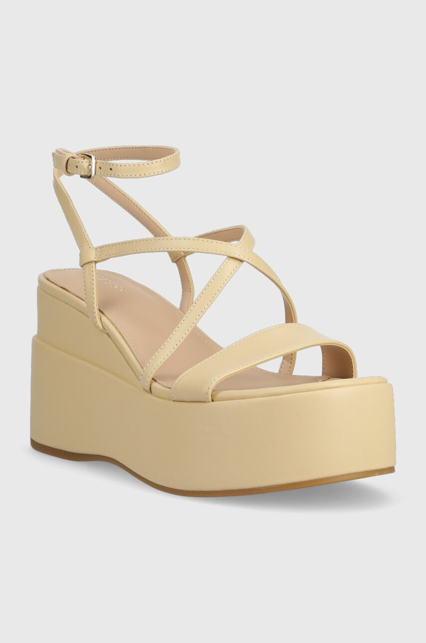 Guess Кожени сандали ZALLA в бежово FL6ZLL LEA04 - Pepit.bg