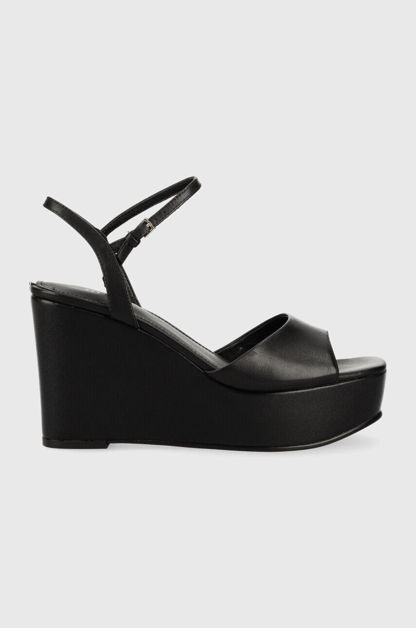 Guess Кожени сандали ZIONE2 в черно със скосена платформа - Pepit.bg