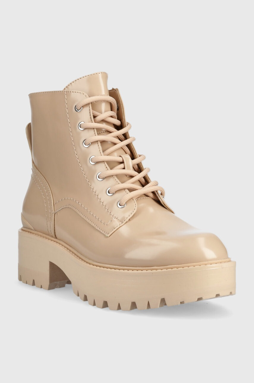 Guess Кубинки Folowe в бежово с платформа - Pepit.bg