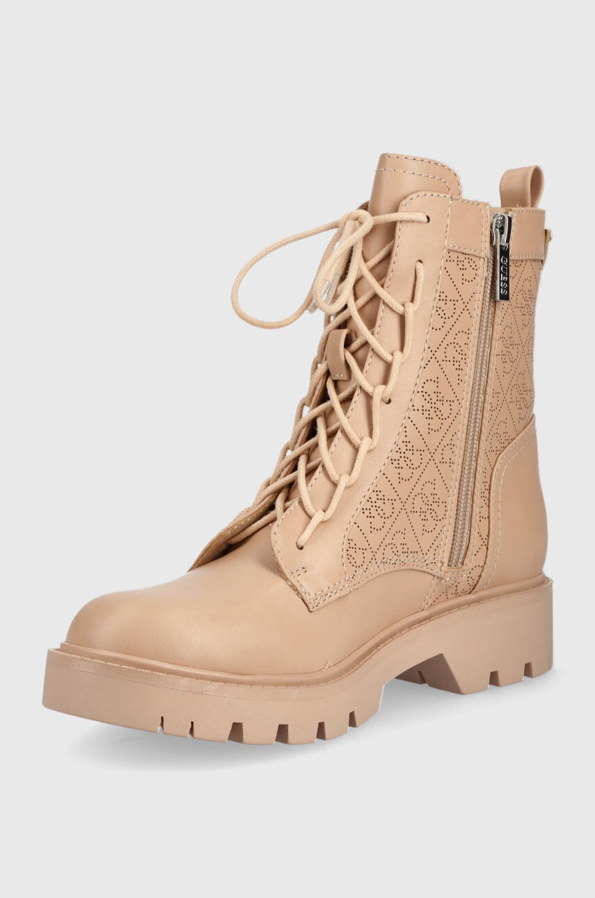 Guess Кубинки Raziela3 в бежово с платформа - Pepit.bg