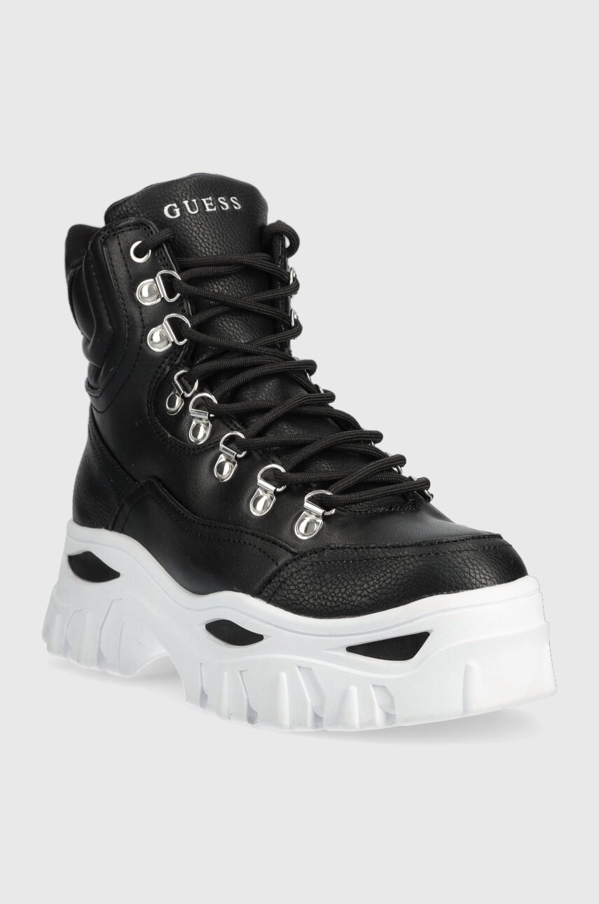 Guess Кубинки Sellen в черно с равна подметка FL5SLL ELE12 BLACK - Pepit.bg