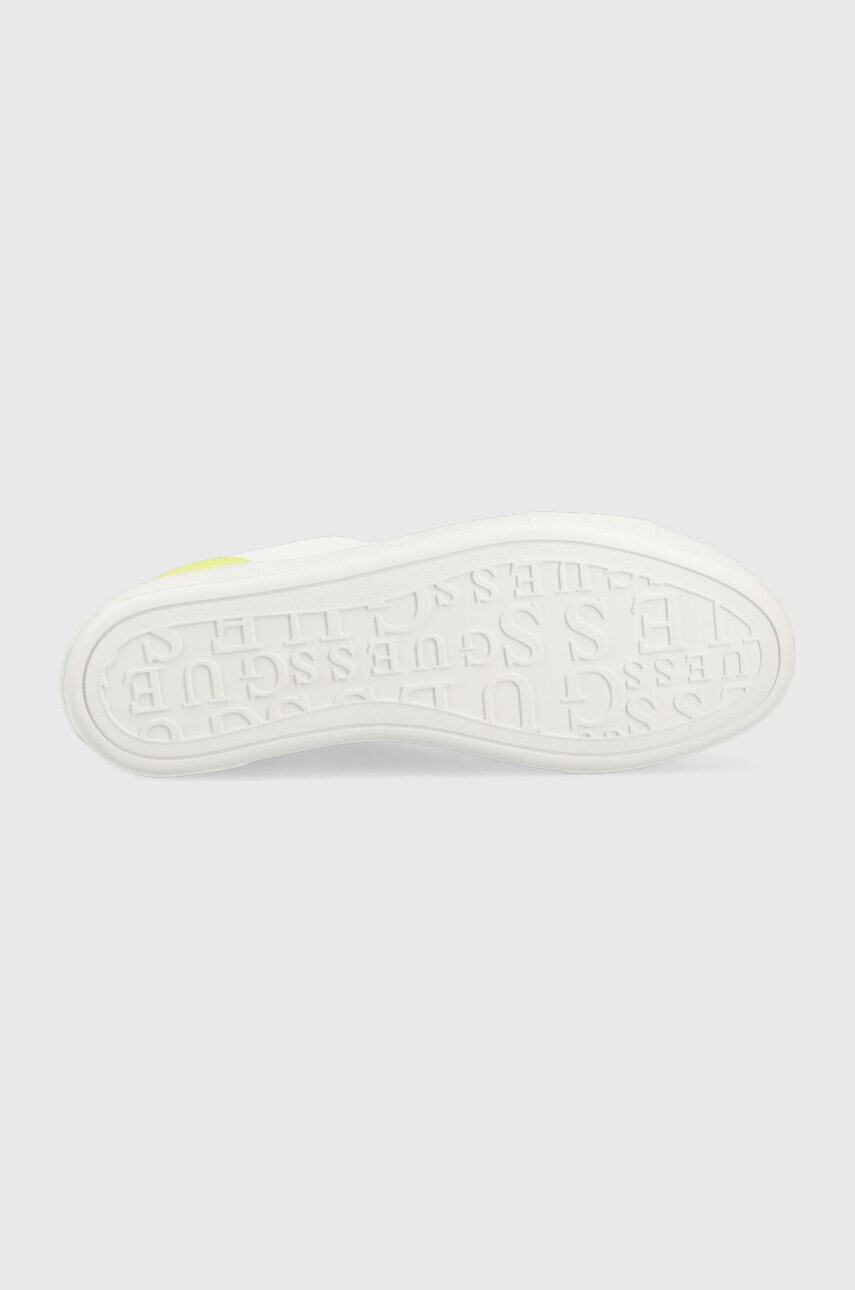 Guess Маратонки giaa5 в бяло - Pepit.bg