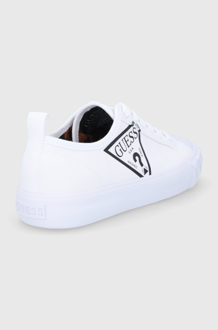 Guess Ниски кецове дамски в бяло - Pepit.bg