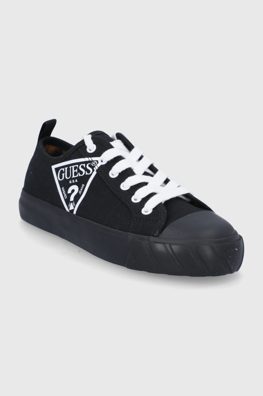Guess Ниски кецове дамски в черно - Pepit.bg