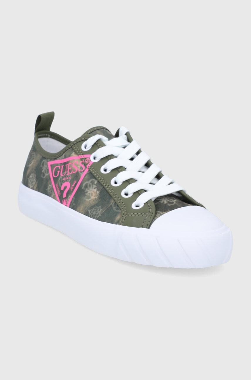 Guess Ниски кецове - Pepit.bg