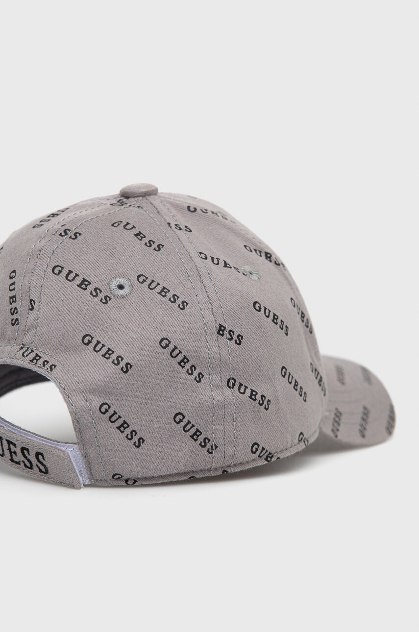 Guess Памучна шапка - Pepit.bg