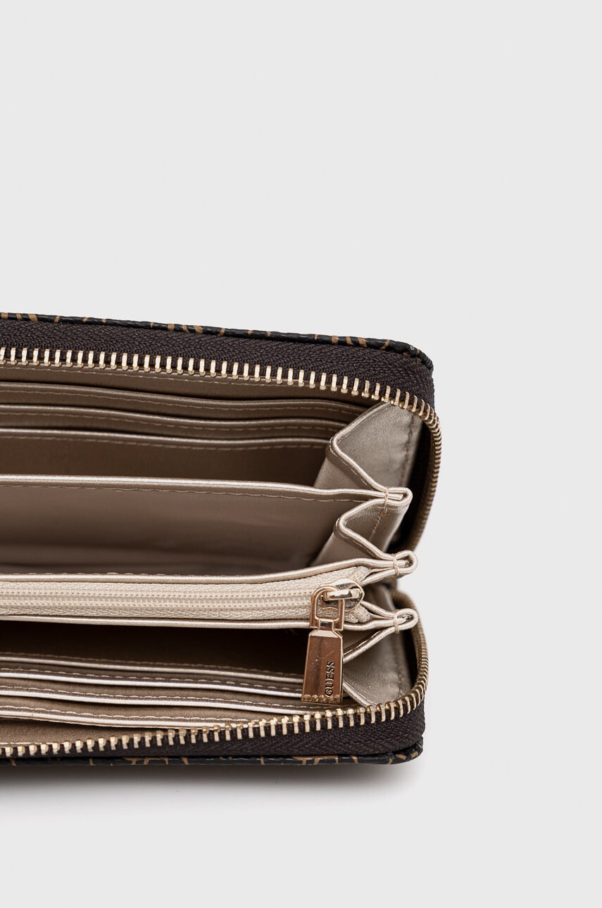 Guess Портфейл дамски в кафяво - Pepit.bg