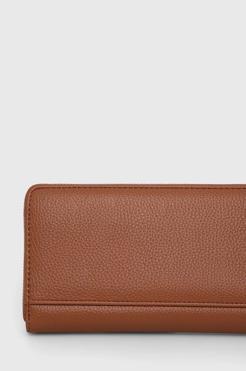 Guess Портфейл дамски в кафяво - Pepit.bg