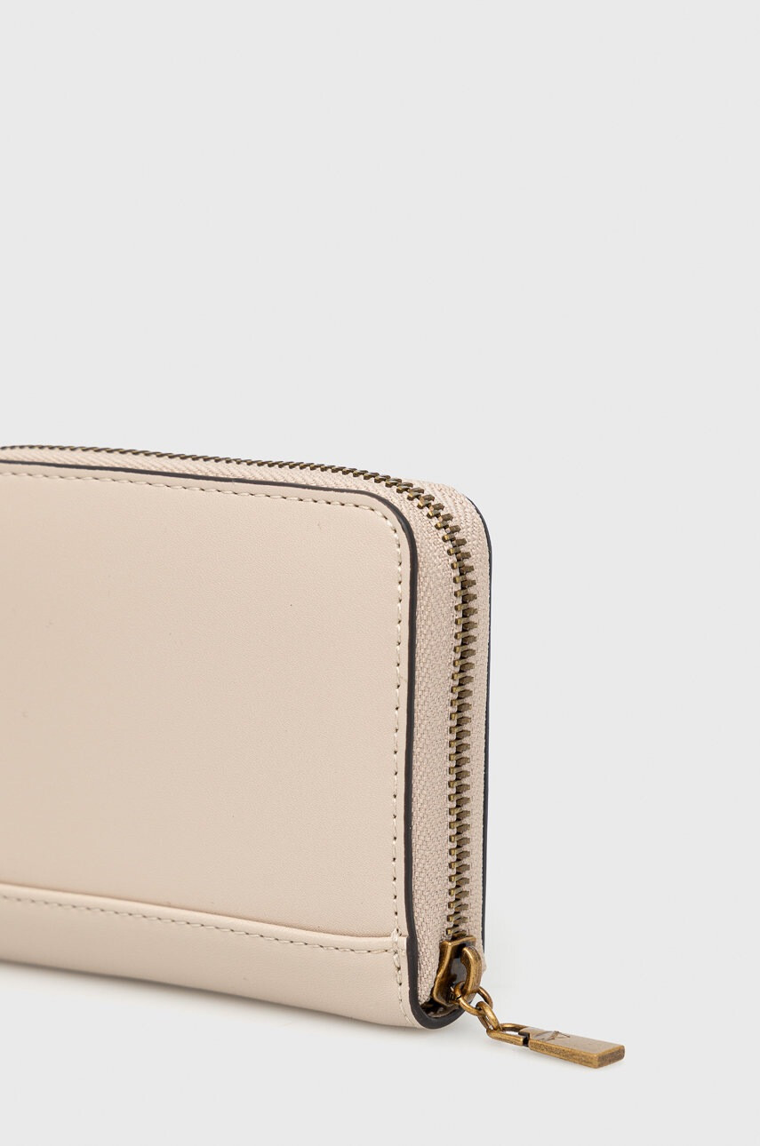 Guess Портфейл дамски в бежово - Pepit.bg