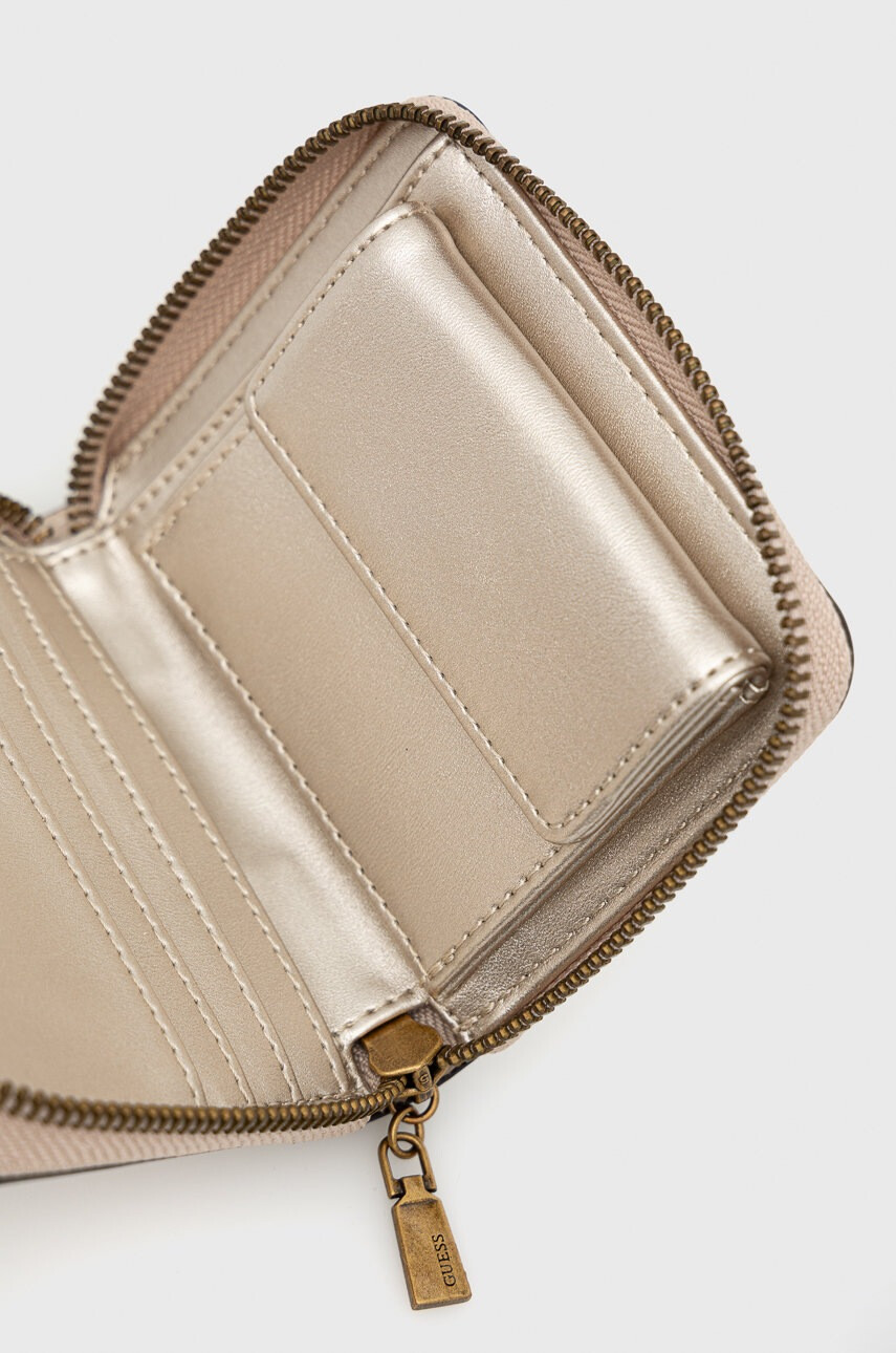 Guess Портфейл дамски в бежово - Pepit.bg