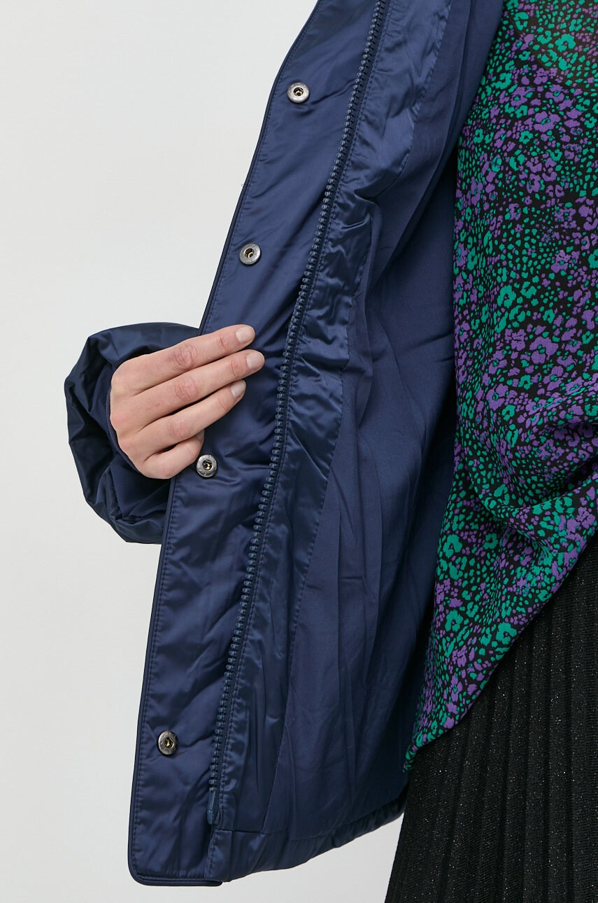 Guess Пухено яке в тъмносиньо със зимна изолация - Pepit.bg