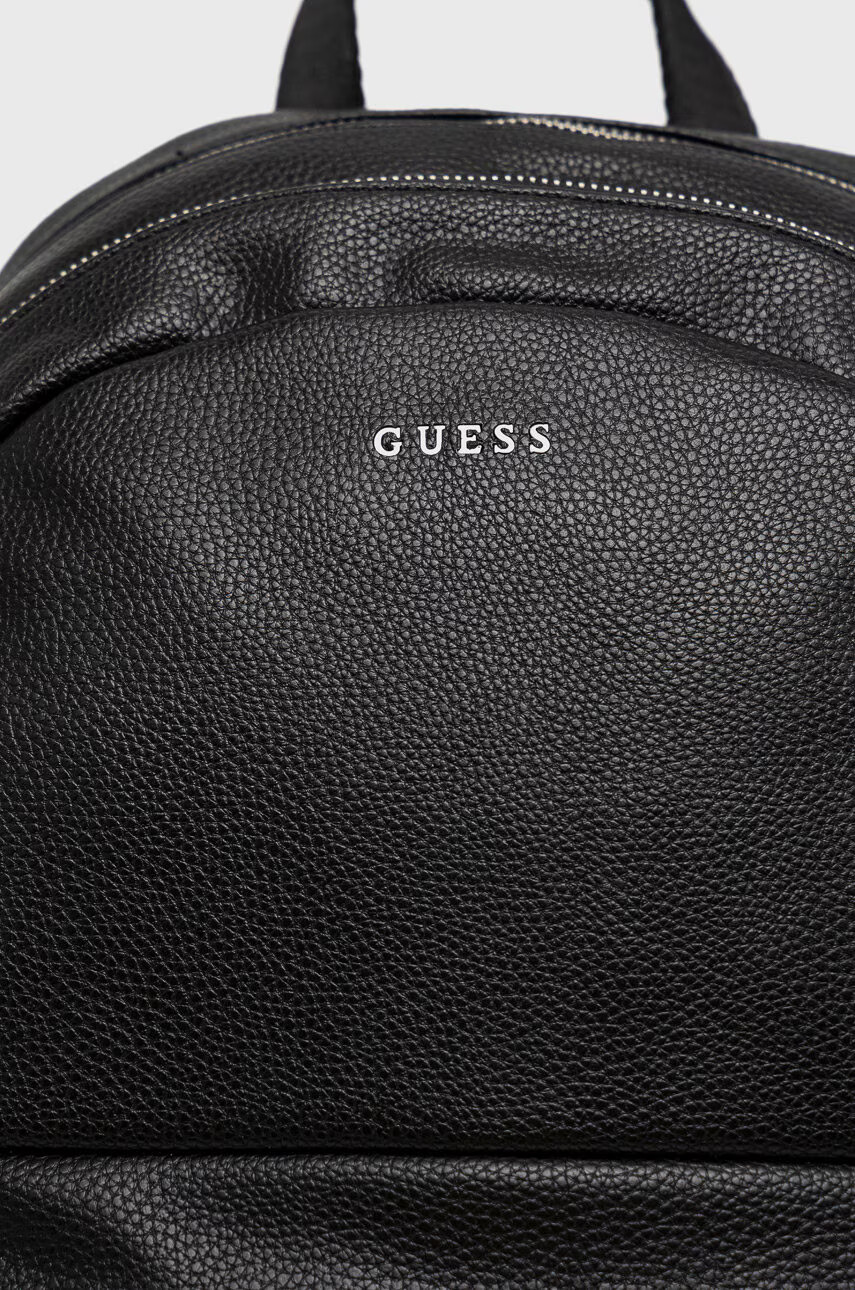 Guess Раница в черно голям размер с изчистен дизайн - Pepit.bg