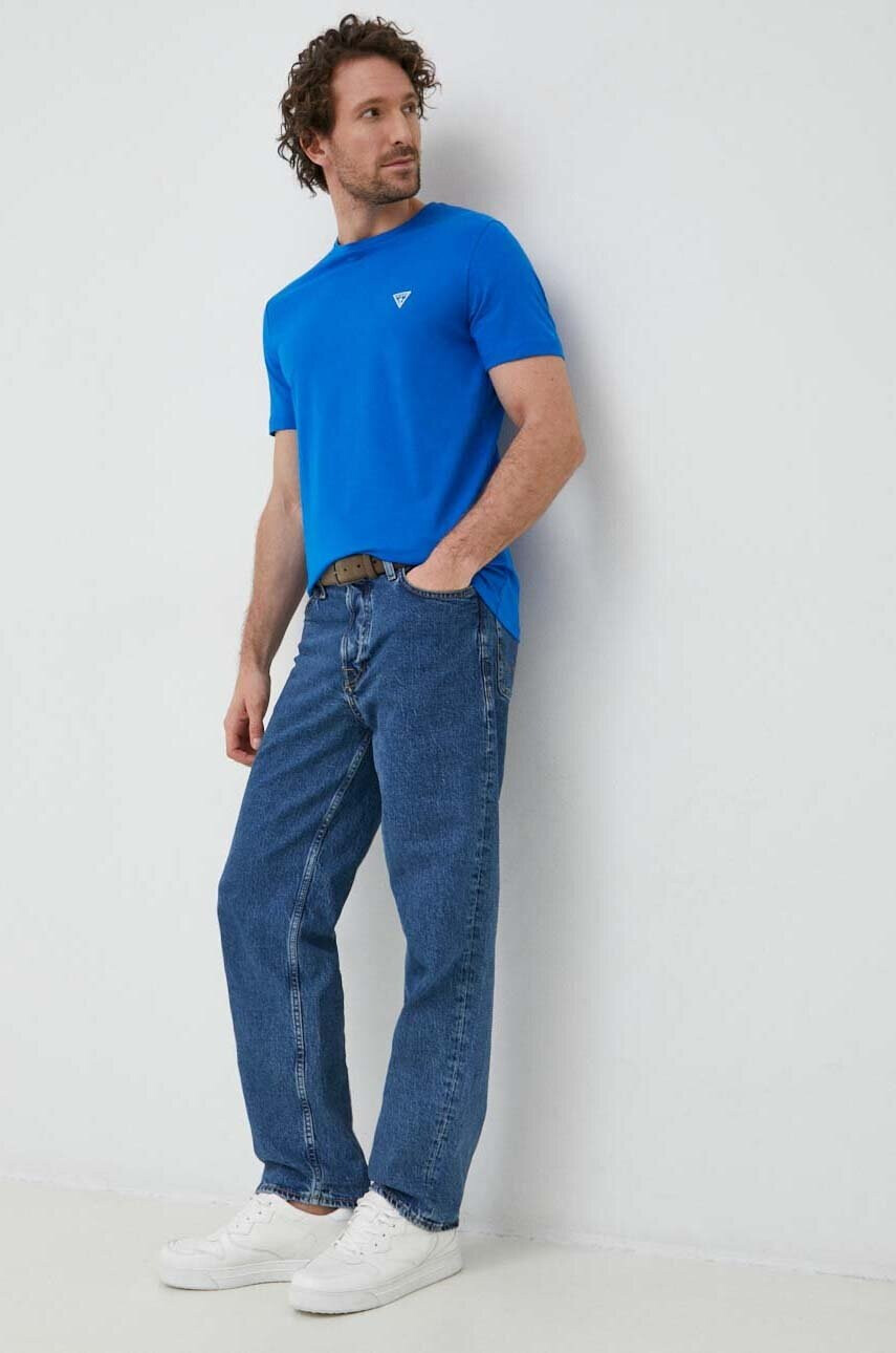 Guess Тениска в синьо с изчистен дизайн - Pepit.bg