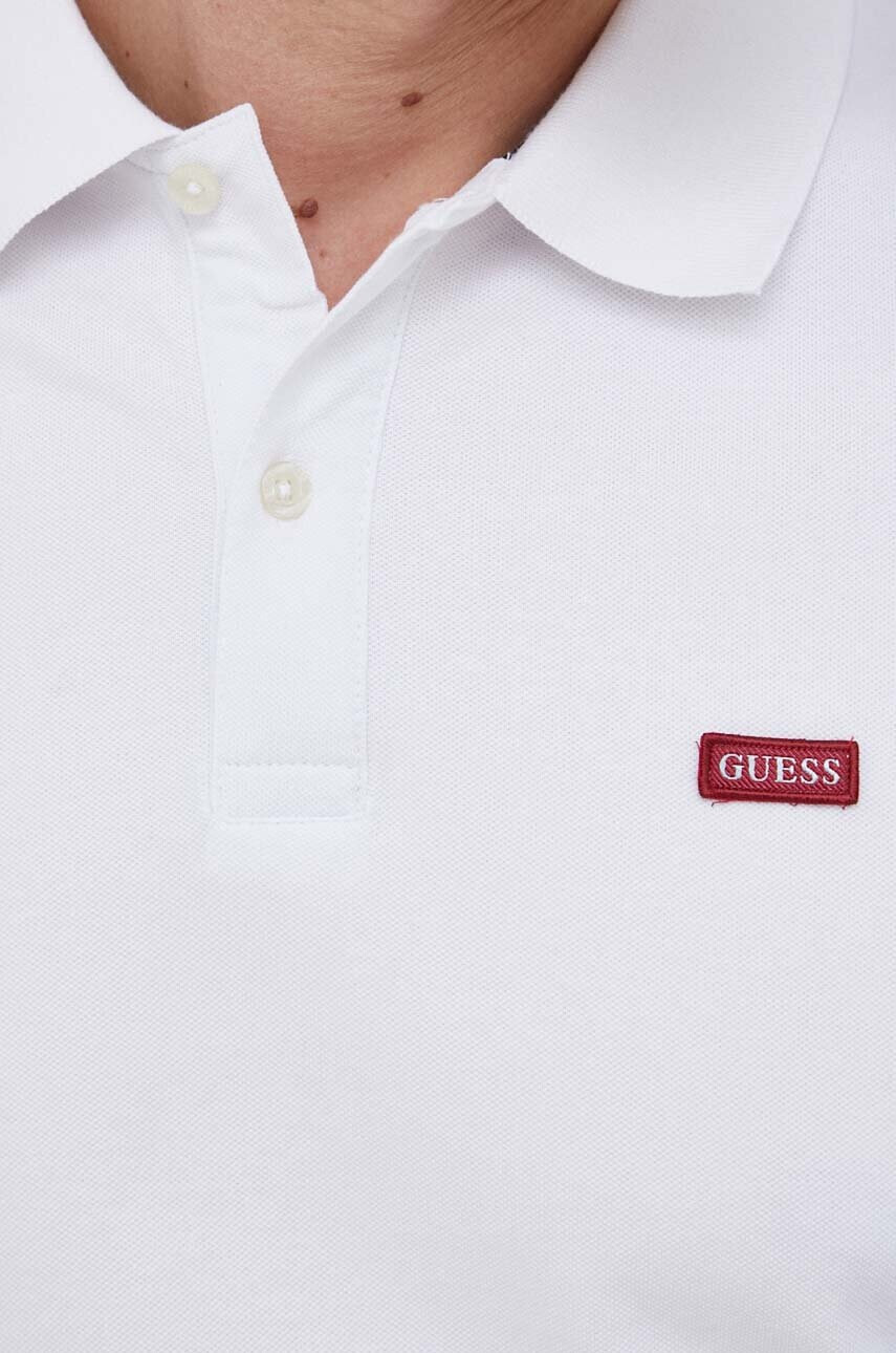 Guess Тениска с яка в бяло с изчистен дизайн - Pepit.bg