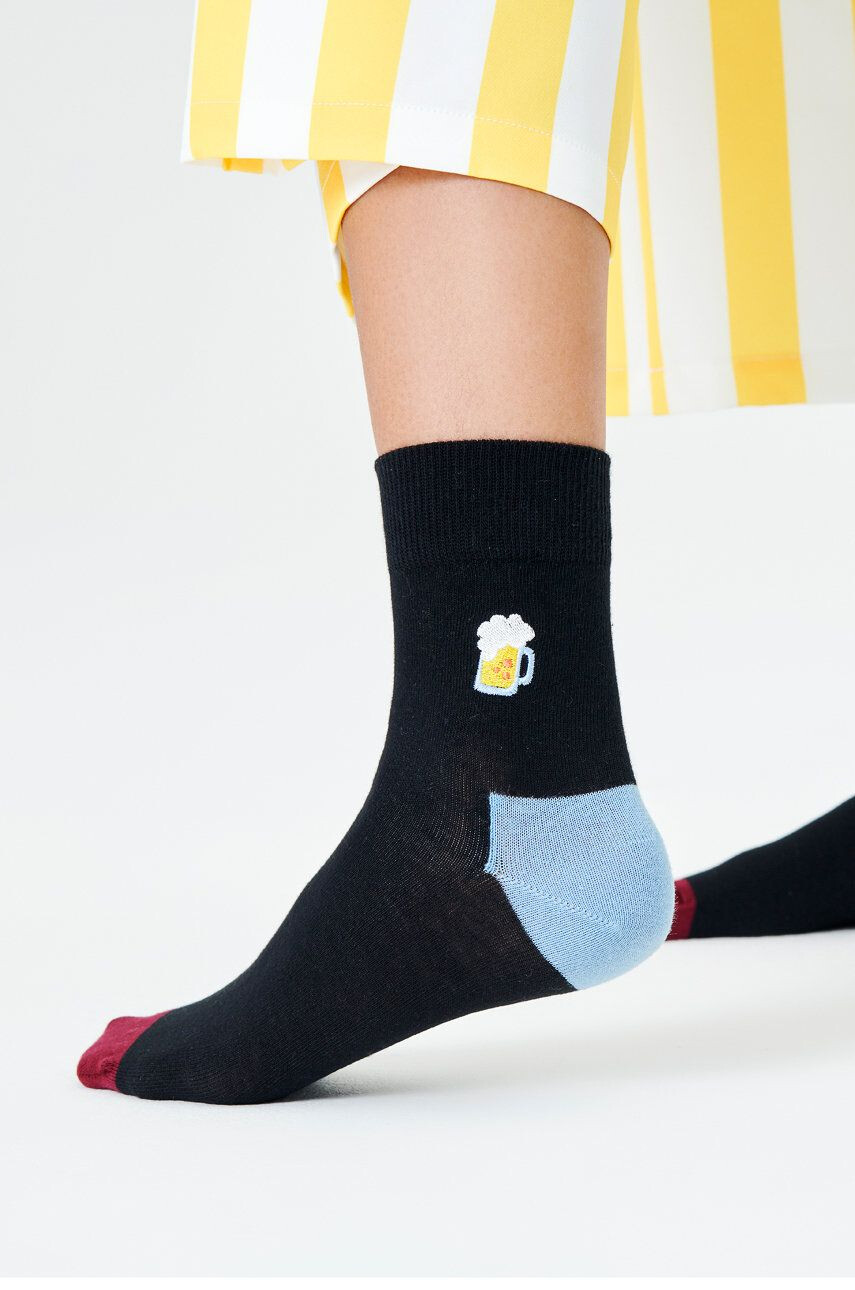 Happy Socks Чорапи Embroidery Beer Half Crew - Pepit.bg