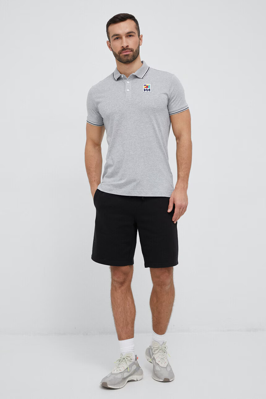 Helly Hansen Памучна тениска с яка в сиво меланж на - Pepit.bg