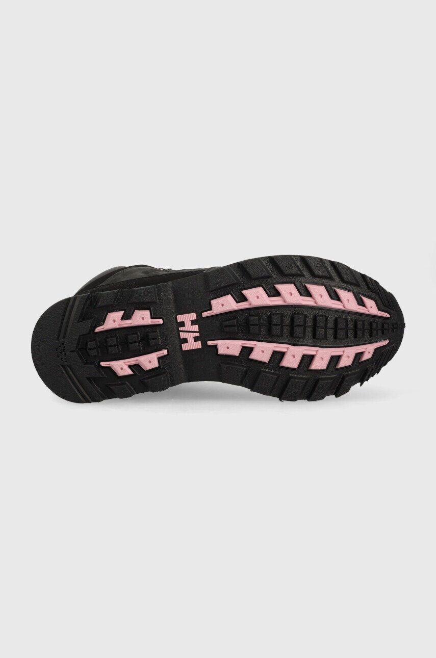 Helly Hansen Зимни обувки Tsuga в черно с лека изолация - Pepit.bg