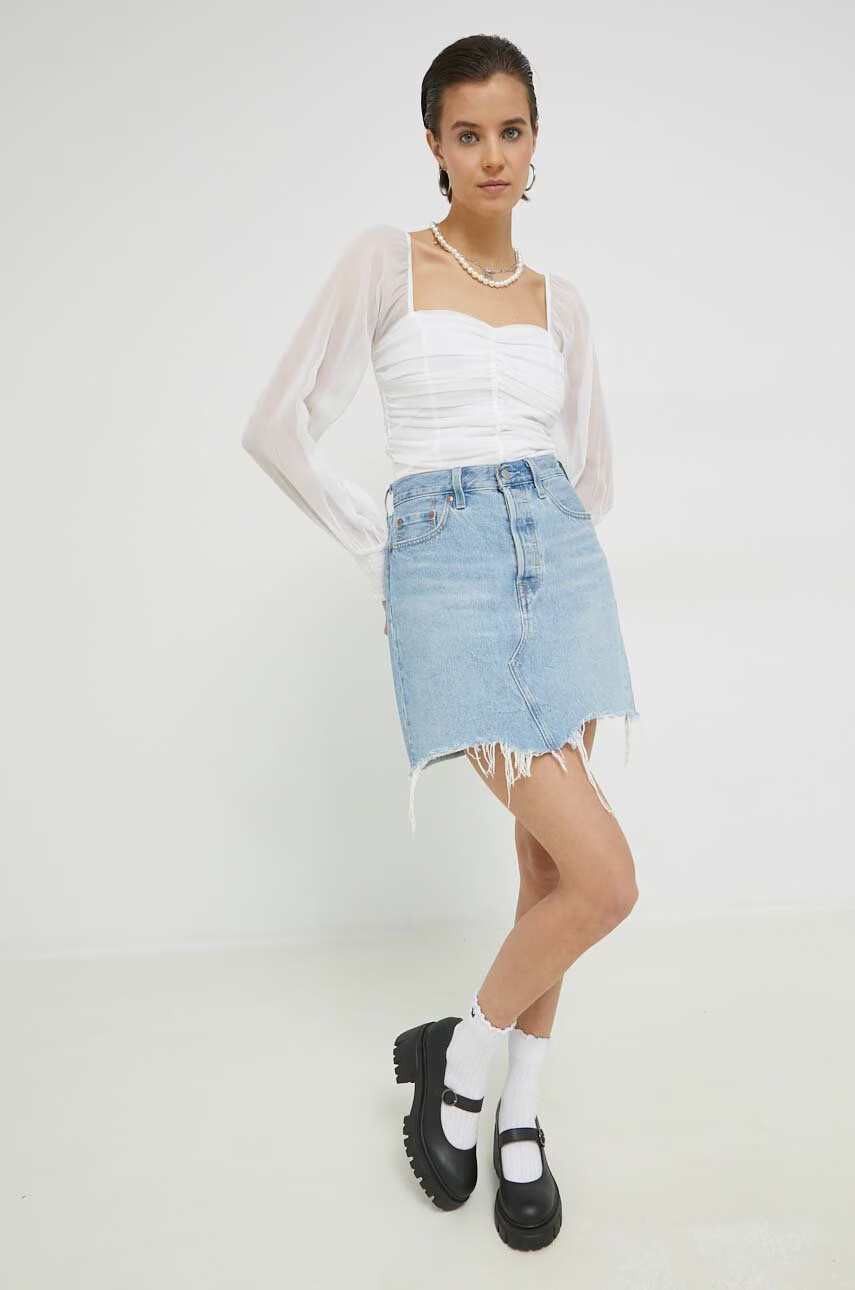 Hollister Co. Блуза в бяло с изчистен дизайн - Pepit.bg
