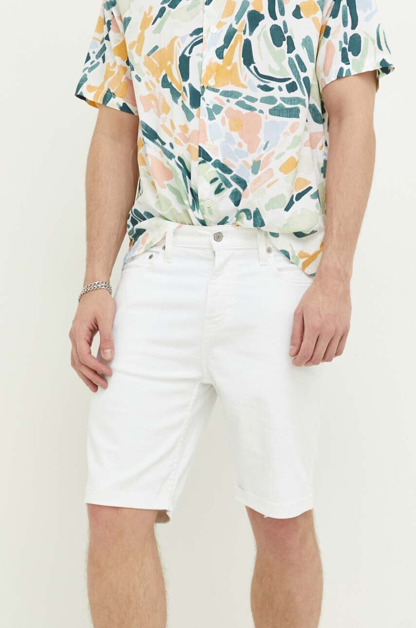 Hollister Co. Дънков къс панталон в бяло - Pepit.bg