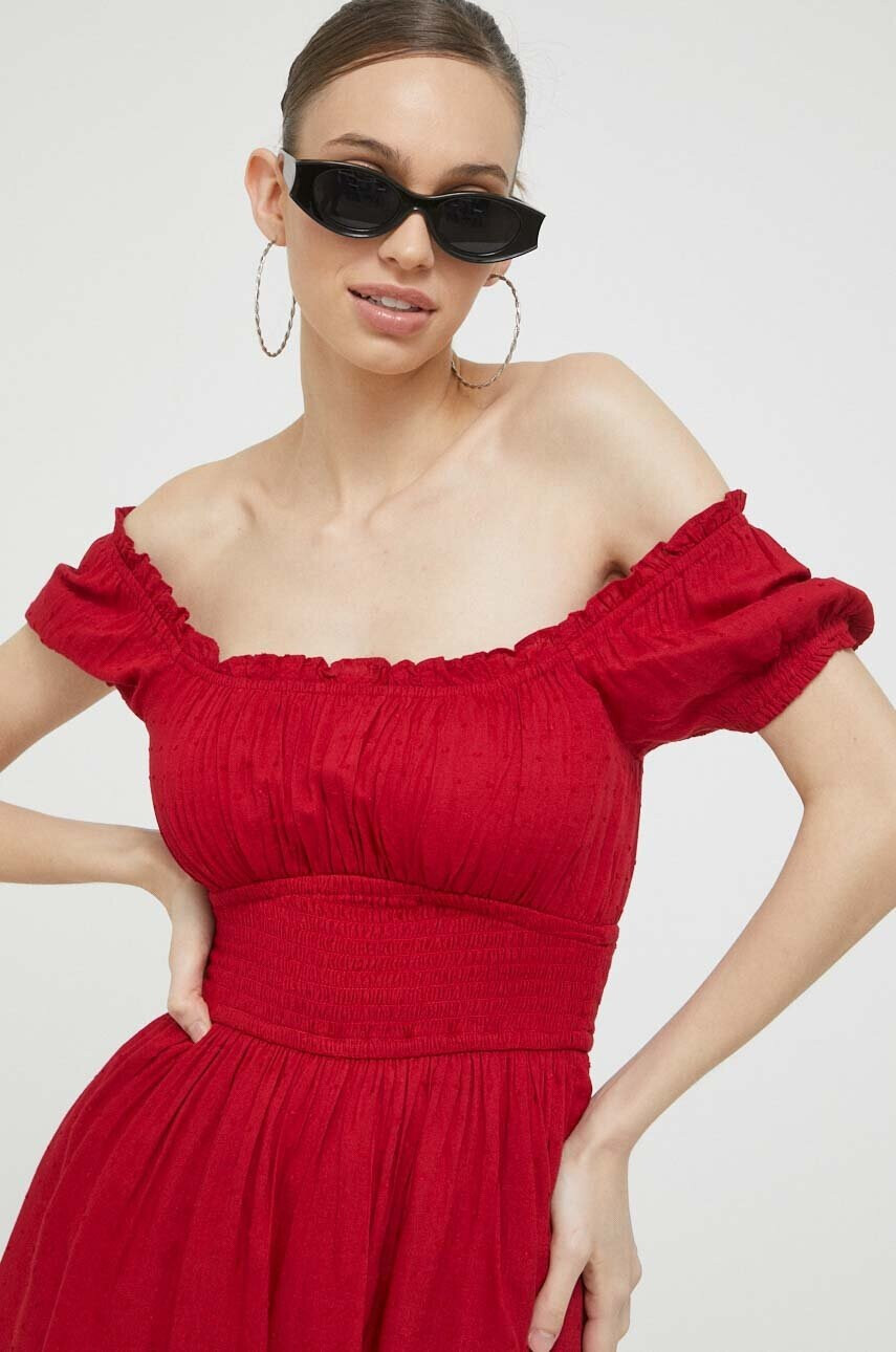 Hollister Co. Гащеризон в червено - Pepit.bg