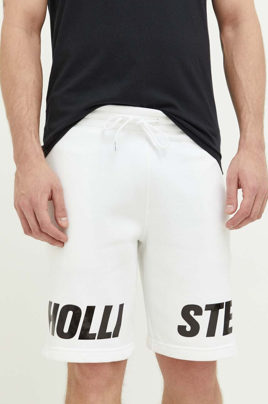 Hollister Co. Къс панталон в бяло - Pepit.bg