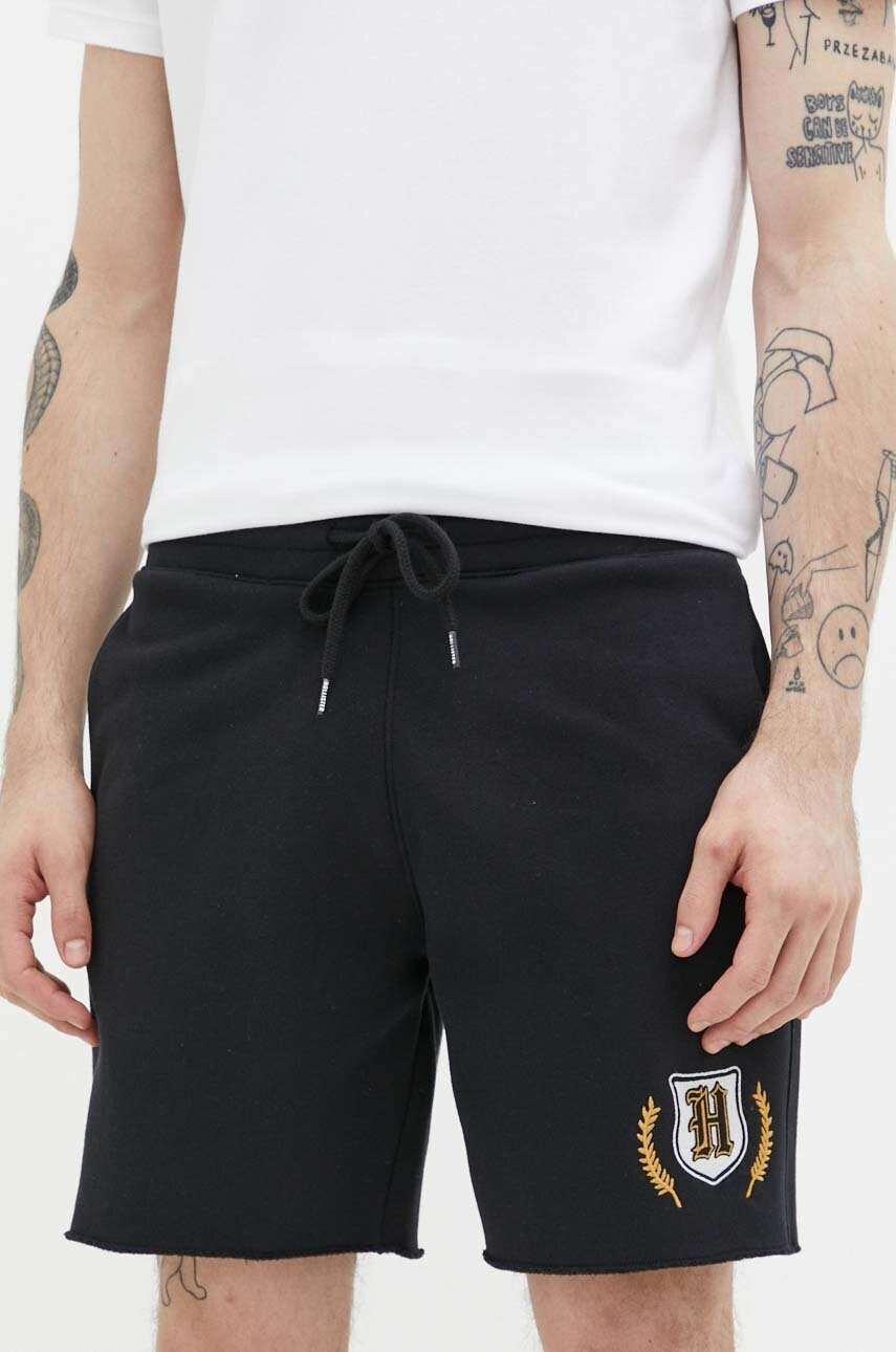 Hollister Co. Къс панталон в черно - Pepit.bg