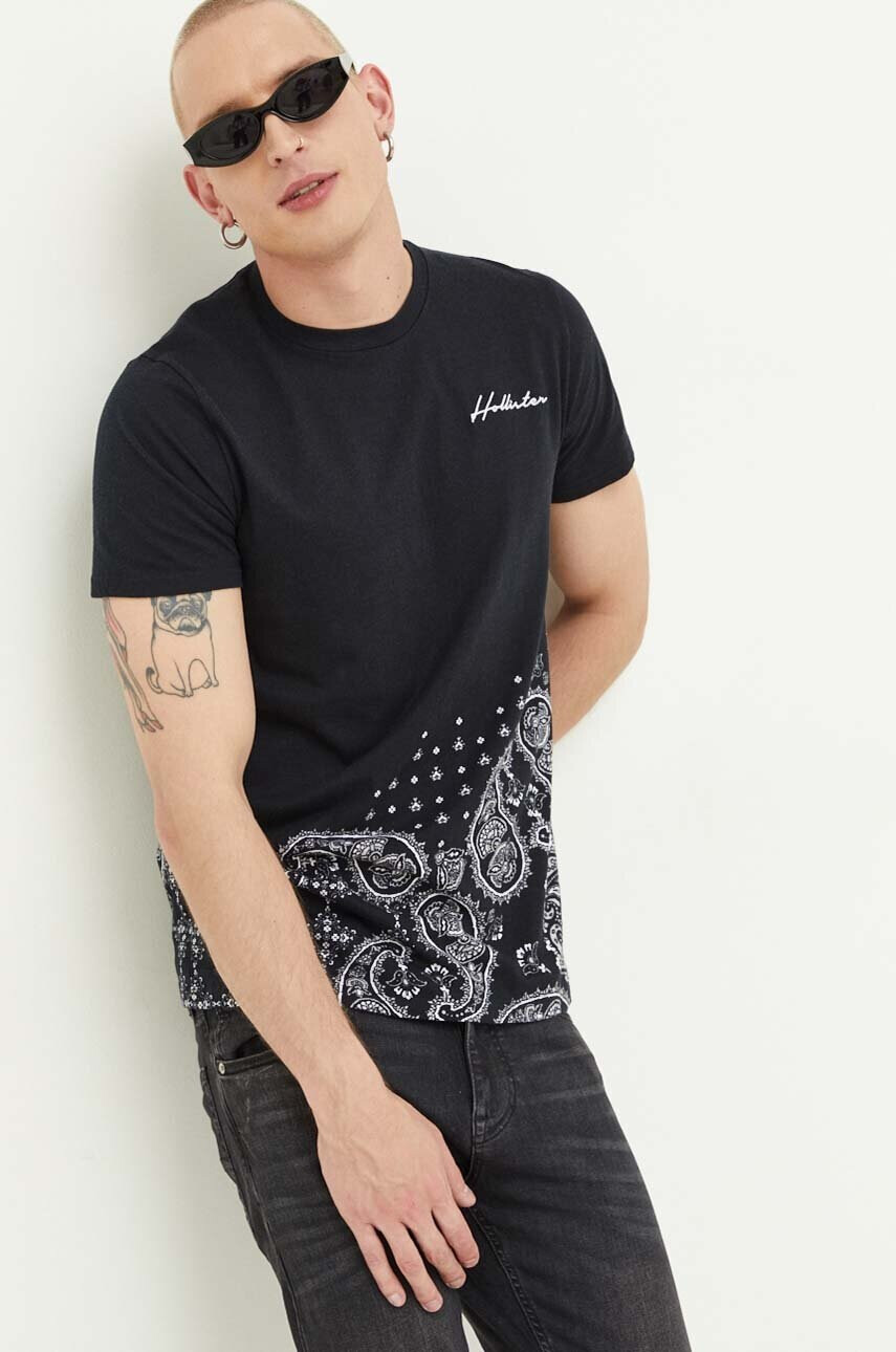 Hollister Co. Памучна тениска в черно с десен - Pepit.bg
