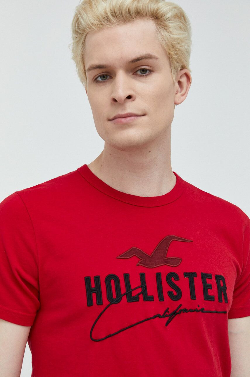 Hollister Co. Памучна тениска в червено с апликация - Pepit.bg