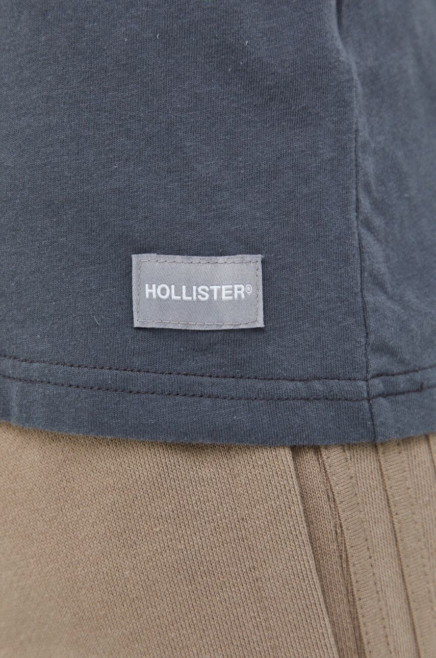 Hollister Co. Памучна тениска в бяло с изчистен дизайн - Pepit.bg