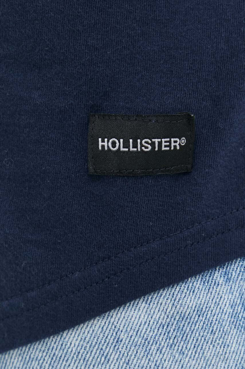 Hollister Co. Памучна тениска в тъмносиньо с изчистен дизайн - Pepit.bg