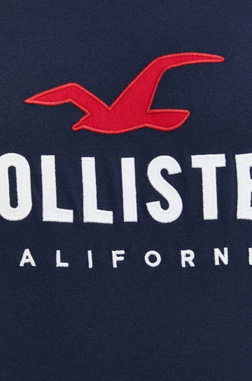 Hollister Co. Памучна тениска в тъмносиньо с апликация - Pepit.bg