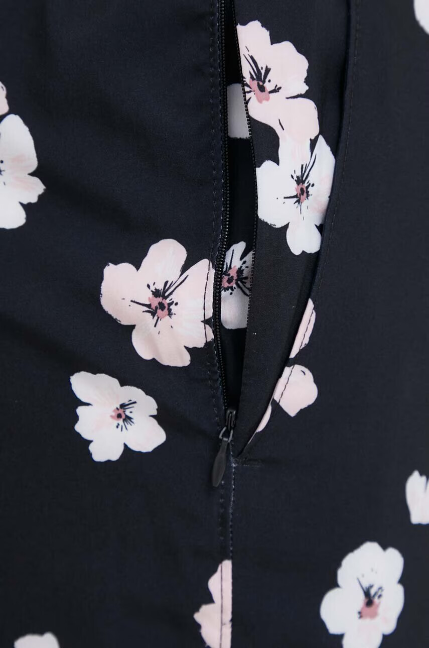Hollister Co. Плувни шорти в черно - Pepit.bg