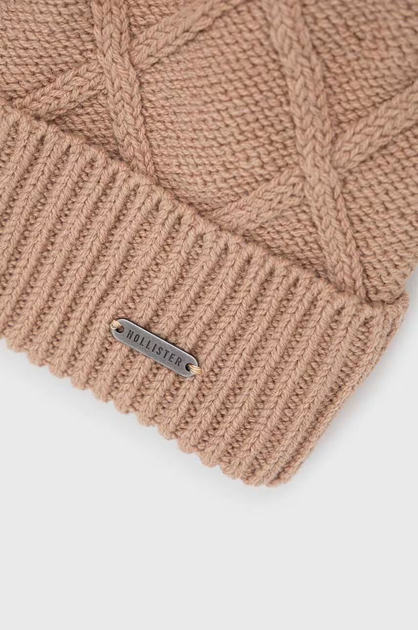 Hollister Co. Шапка в бежово с фина плетка - Pepit.bg