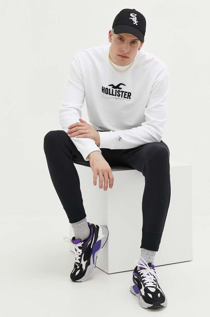 Hollister Co. Суичър в бяло с десен - Pepit.bg